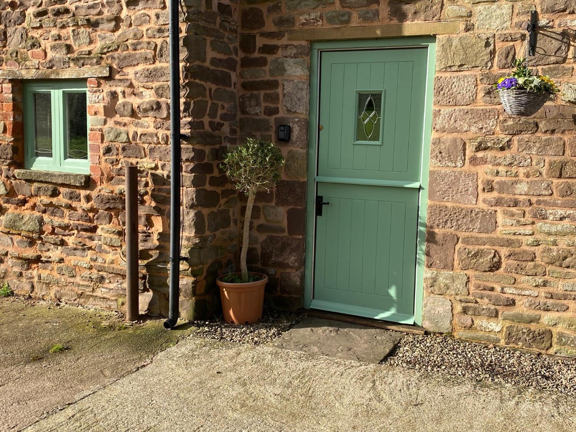 Oaklands Cottage On A Rural Farm Dingestow Kültér fotó